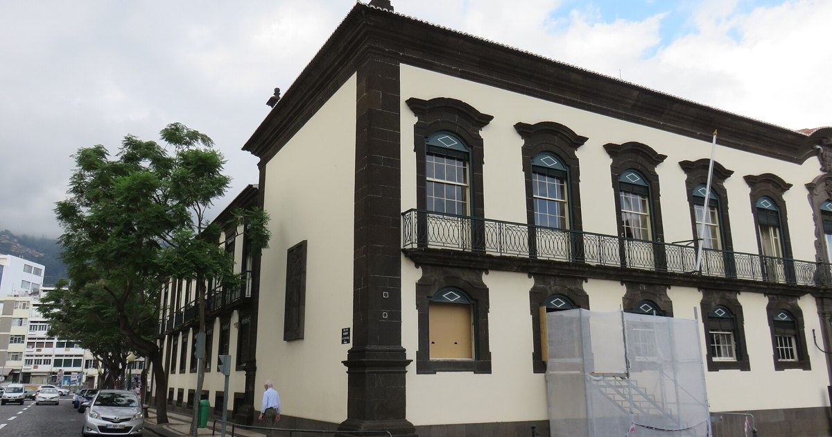 Construction supervision in Madeira: who checks the work for the owner?
